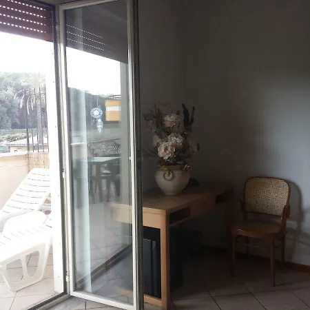 Thaire 卡斯特沃托诺