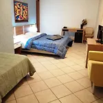 Hotel Thairè 2*