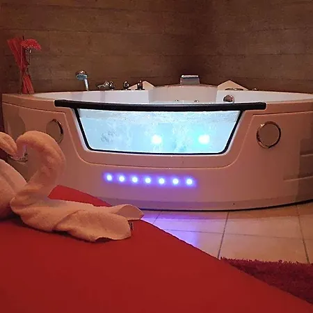 Hotel Thaire 2*