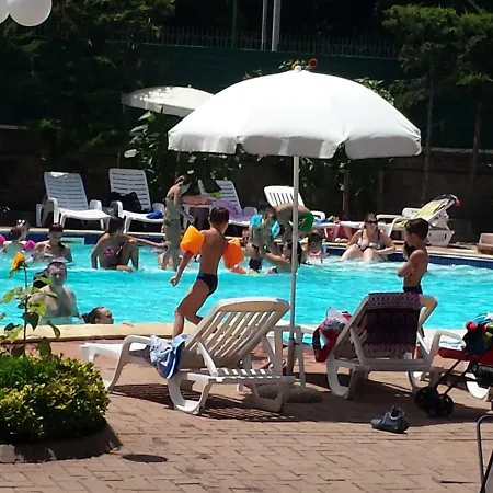 Hotel Thaire