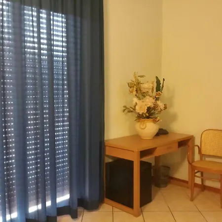 Thairè Hotel 2*
